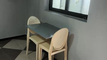 Comfort Room, Private Bathroom | In-room dining