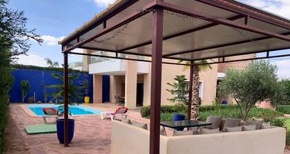 villa & piscine privée 10 mn a aeroport marrakech