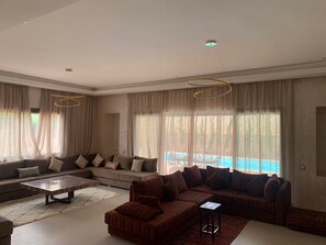 Living area - Villa & Piscine Privée 10 mn a Aeroport Marrakech (Marrakesh-Safi)