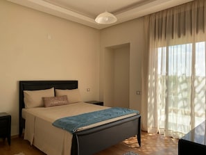3 bedrooms, WiFi, bed sheets - Villa & Piscine Privée 10 mn a Aeroport Marrakech (Marrakesh-Safi)