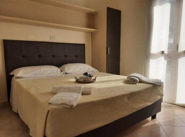 1 habitación y wifi gratis 