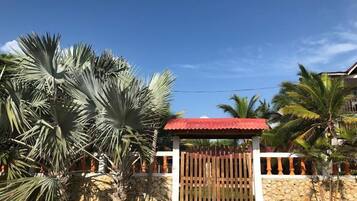 奢華別墅 | 2 間臥室、免費無線上網