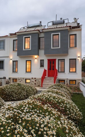 Exterior - Adaloca Otel (Bozcaada)