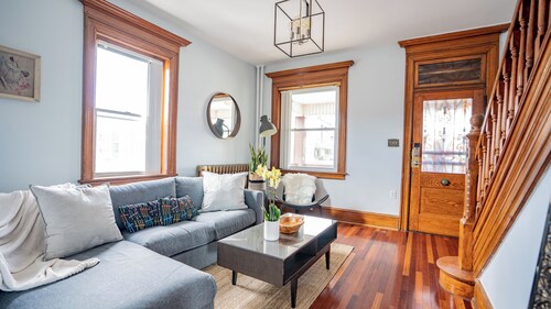 8BR/3.5BA Home by Tropicana & Boardwalk