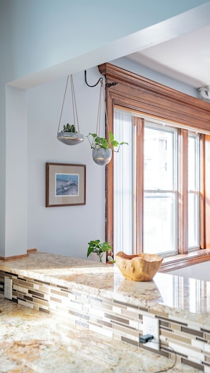 Interior - 8BR/3.5BA Home by Tropicana & Boardwalk (Atlantic City)