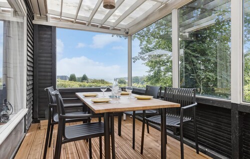 Gorgeous home in Rødekro with WiFi