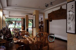 Unclassified image, 5 of 30, button - Jibian Impression Hotel (Tengchong)