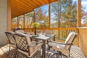 Outdoor dining - Luxe Mountain Pool Escape by Ghosal Luxury Lodging (Gatlinburg)