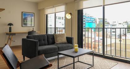 La Mar Miraflores by Wynwood House