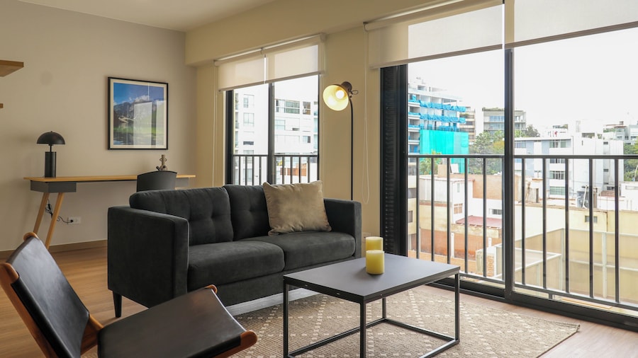 La Mar Miraflores by Wynwood House