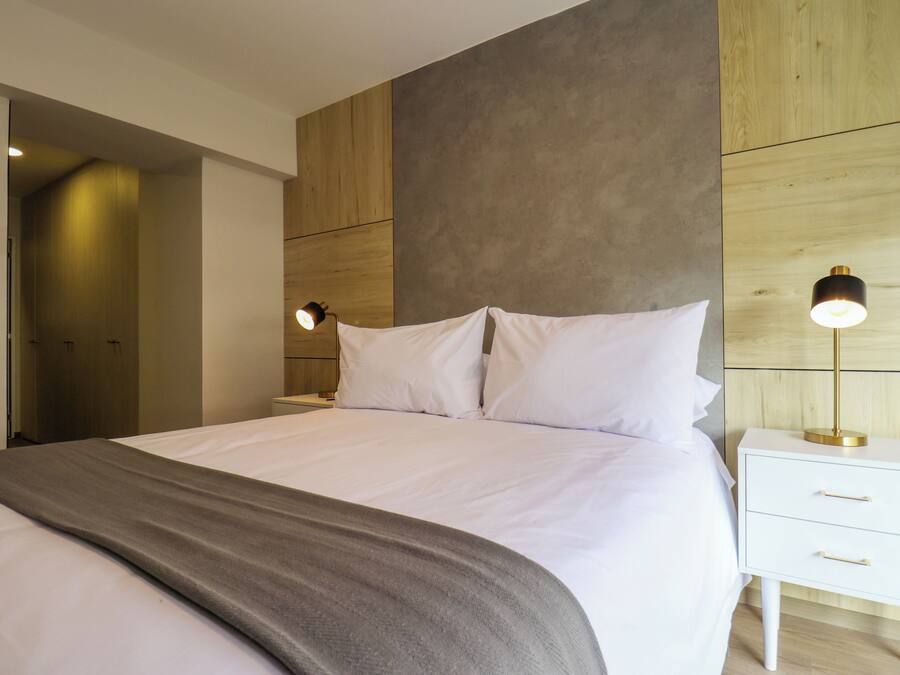 Apartamento (304) | Tabla de planchar con plancha, wifi gratis, ropa de cama