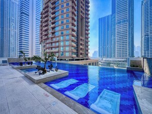 Comfort Apartment | Pool | Outdoor pool - Elegant studio in Me Do Re Tower (Dubai)