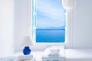 3 chambres, fer et planche à repasser, Wi-Fi gratuit, draps fournis