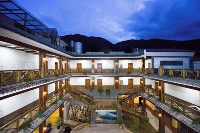 瀘沽湖瀘沽莊園飯店