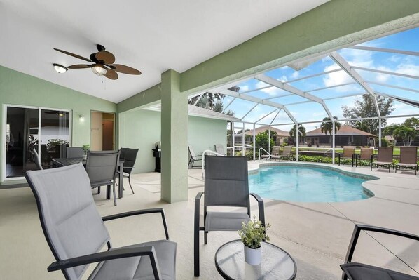 Outdoor pool, a heated pool