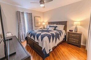 3 habitaciones, tabla de planchar con plancha, cuna de viaje y wifi 