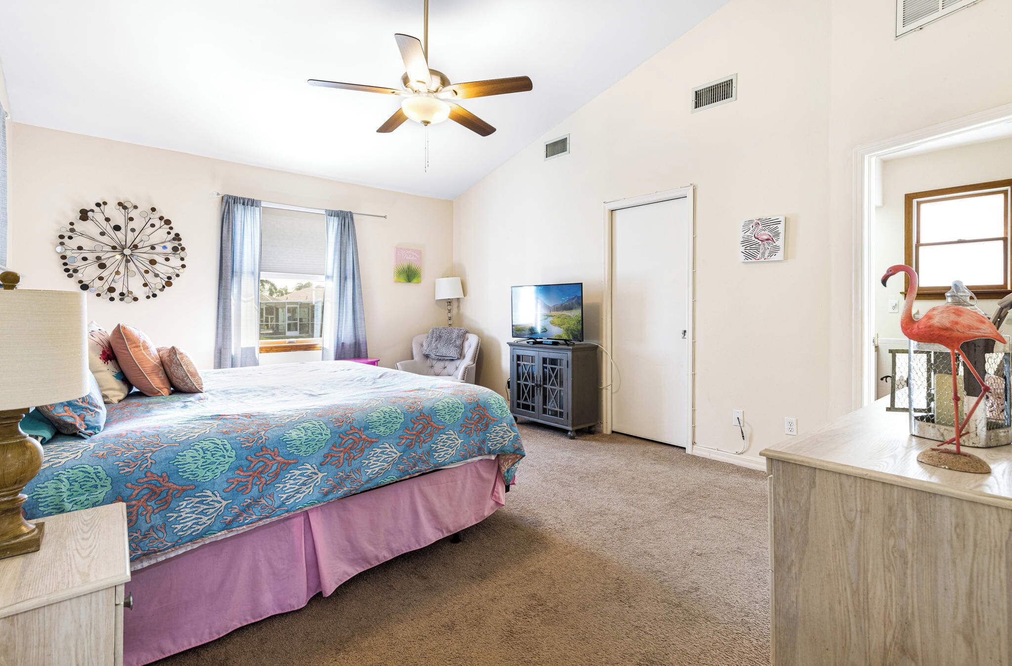 3 bedrooms, iron/ironing board, travel crib, WiFi