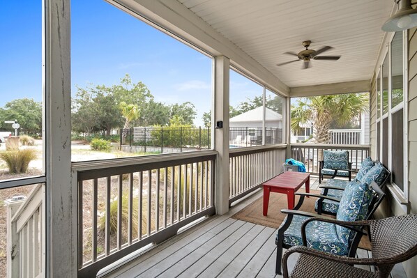 Terrace/patio - Spacious 4BR w/ Pool Access|Walk to Beach|Fire Pit (Port St. Joe)