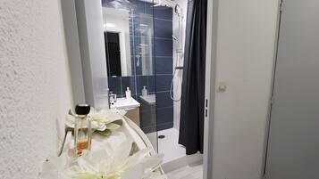 Dusche, Haartrockner