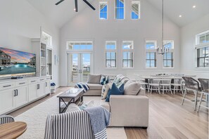 House (4 Bedrooms) | Interior - La Belle Vue 120 BAR (Port Aransas)