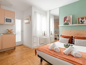 Bügeleisen/Bügelbrett, WLAN, Bettwäsche