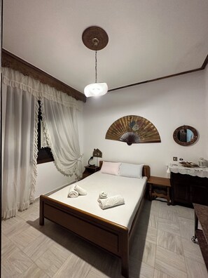 3 habitaciones, tabla de planchar con plancha y wifi gratis 