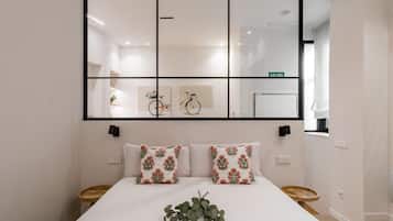 2 habitaciones, tabla de planchar con plancha, internet y ropa de cama