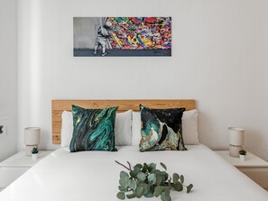 1 habitación, tabla de planchar con plancha, internet y ropa de cama 