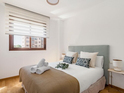 Charming Airport IV - Design apartment next to the airport