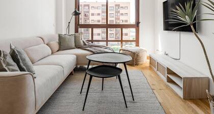 Charming Airport IV - Design apartment next to the airport