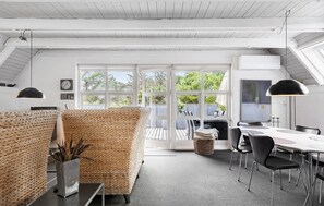 Dining - 3 bedroom stunning home in Vestervig (Vestervig)