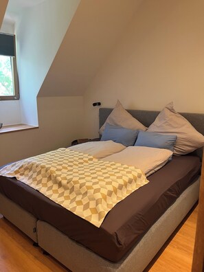 2 soverom, wi-fi og sengetøy