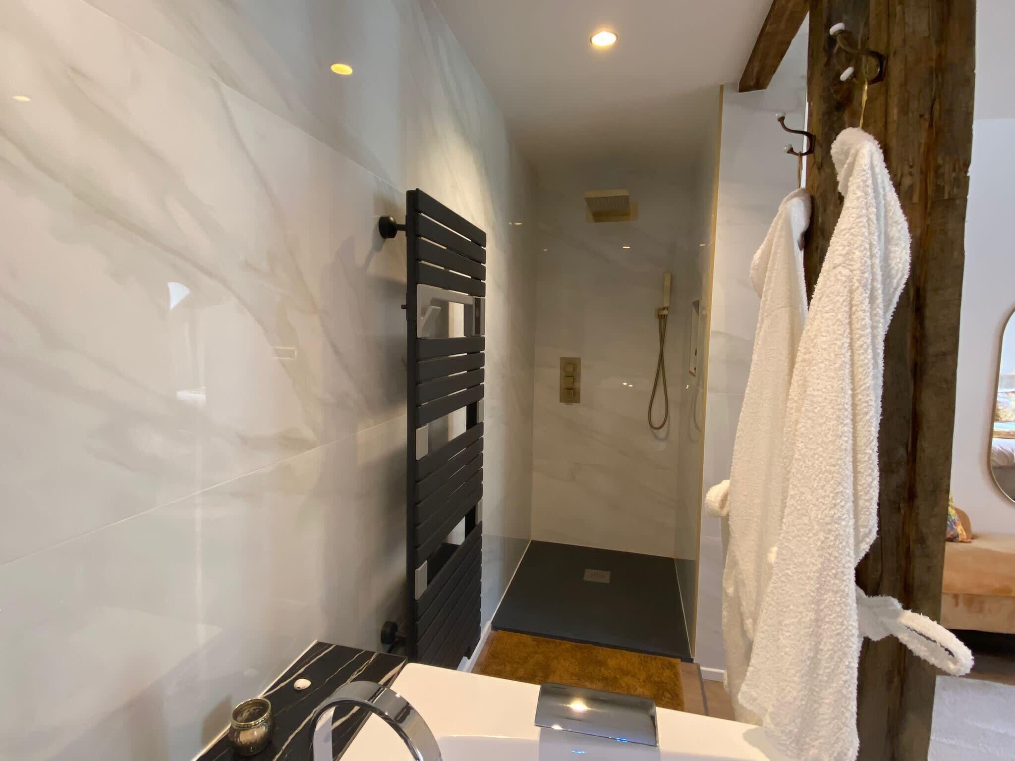 Hair dryer, towels