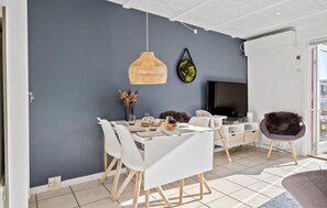Dining - Stunning home in Hadsund with WiFi (Hadsund)