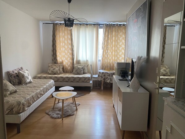 1 sovrum, strykjärn/strykbräda, gratis wi-fi och sängkläder