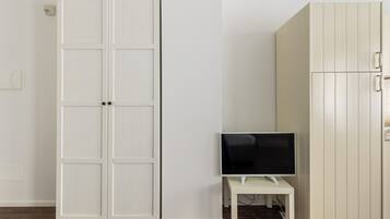 Apartment | Wardrobe