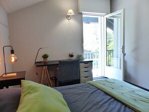 4 bedrooms, free WiFi - CAPBRETON Landes villa with garden for 8 people. Free Wifi. (CAPBRETON)