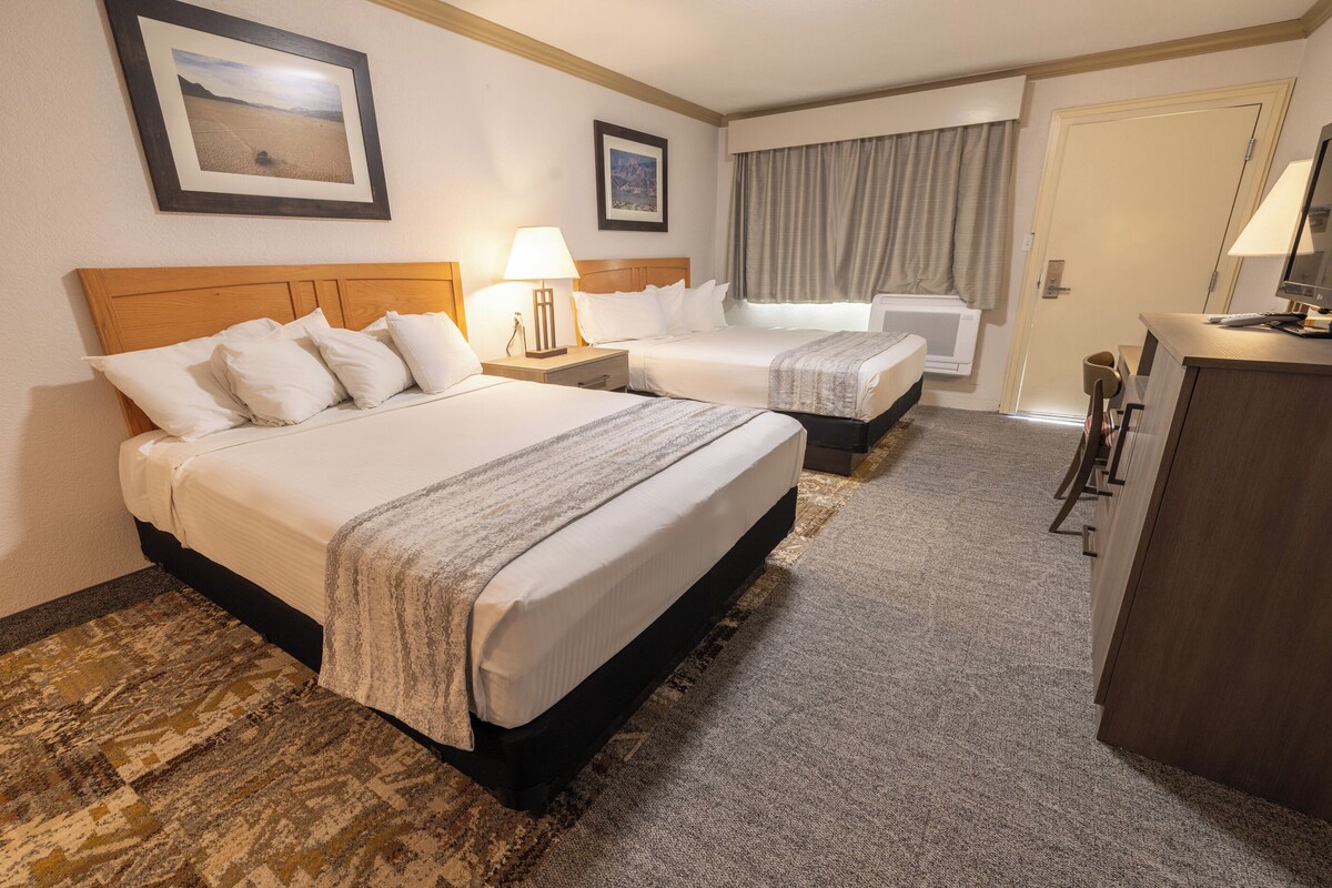 Hypo-allergenic bedding, desk, iron/ironing board, free WiFi