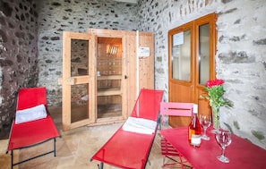 Sauna - Gorgeous home in Privas with sauna (Privas)