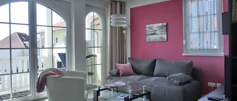 Télévision, chaîne hi-fi