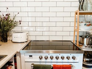 Microwave, oven, stovetop, dishwasher