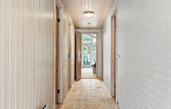 Interior - Nice home in Blåvand with sauna (Blåvand)