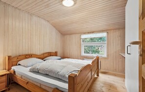 3 bedrooms, free WiFi - Nice home in Blåvand with sauna (Blåvand)