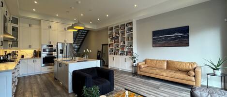 Smart TV, fireplace, video games