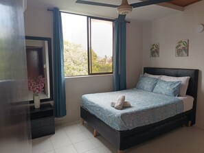 2 chambres, Wi-Fi, draps fournis