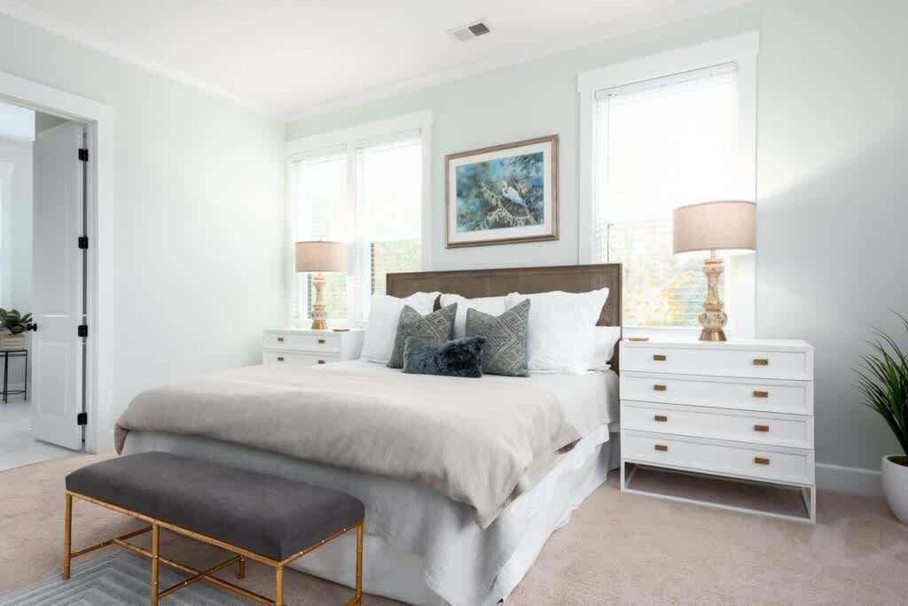 3 bedrooms, desk, iron/ironing board, WiFi