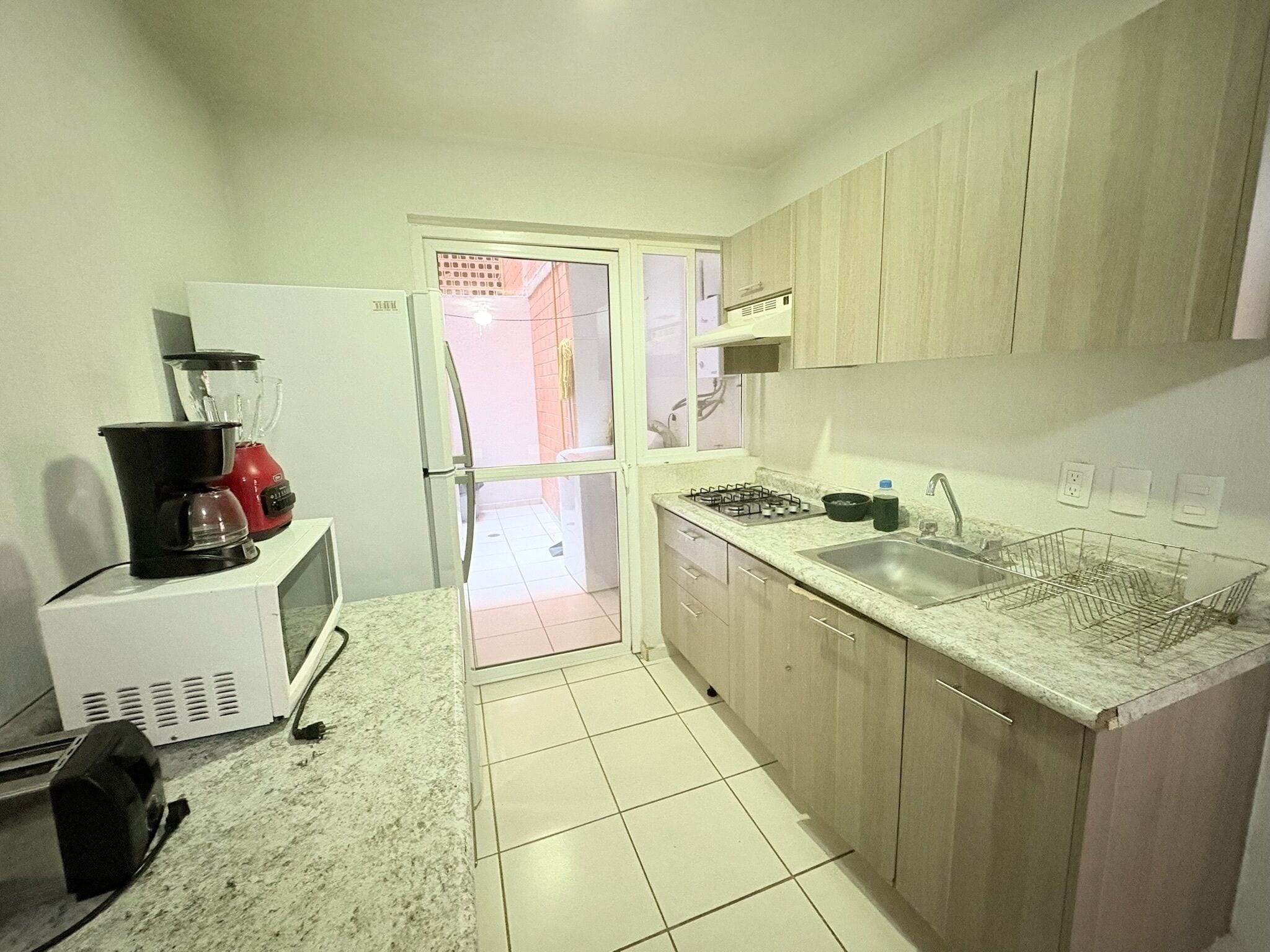 Lägenhet Classic - 3 sovrum - kök - utsikt mot staden | Eget kök | Kylskåp, mikrovågsugn, diskmaskin och brödrost