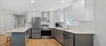 Sunset Cottages by SoCharm | Intimate Lake Getaway