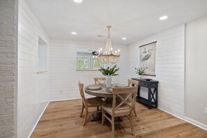 Dining - Sunset Cottages by SoCharm | Intimate Lake Getaway (Sherrills Ford)