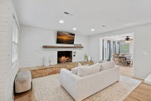 Smart TV, fireplace - Sunset Cottages by SoCharm | Intimate Lake Getaway (Sherrills Ford)